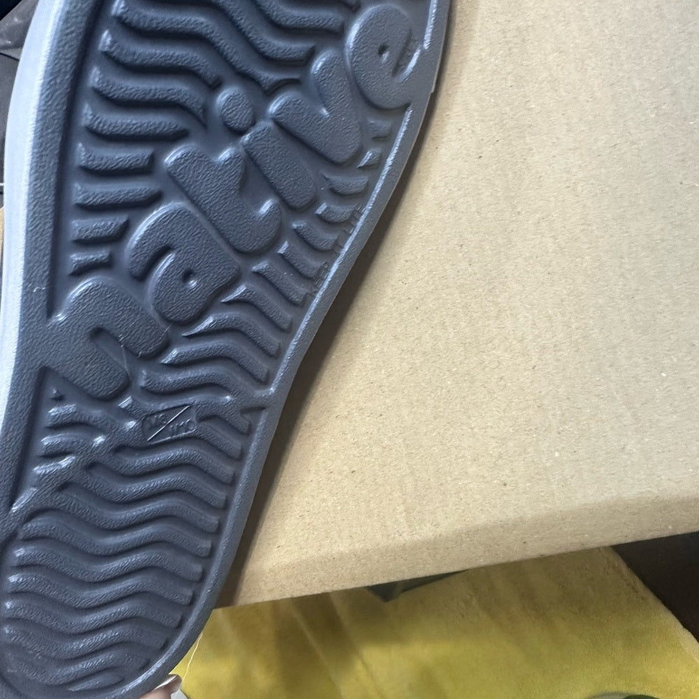 296. NEW SIZE 10 Native Women's Sneakers Gray and Yellow