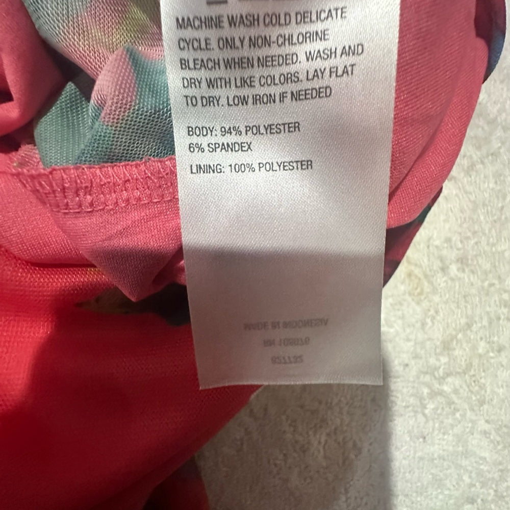 NWT SIZE S G by Giuliana Pink Floral Crop Top