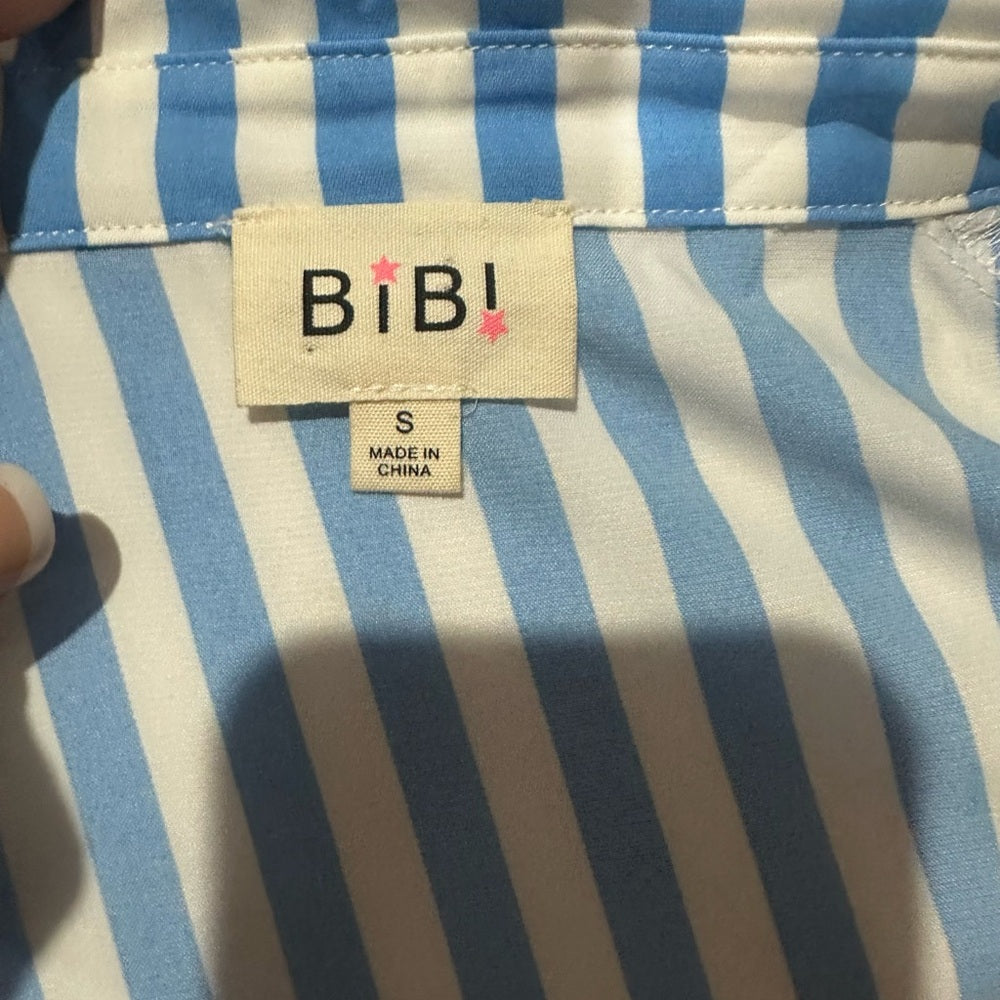 NWOT SIZE S/M BiBi Blue and White Striped Blouse