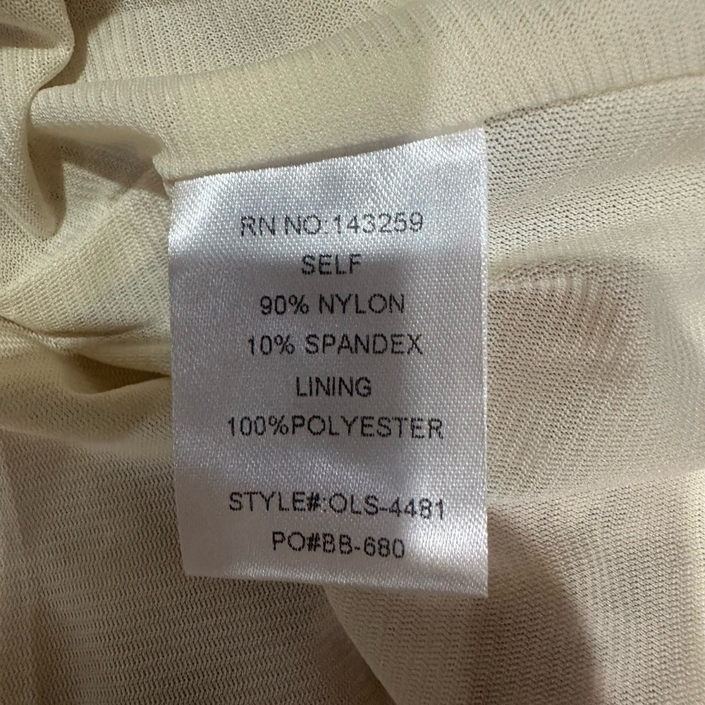 NWOT SIZE L Elegant Floral Lace Mini Dress