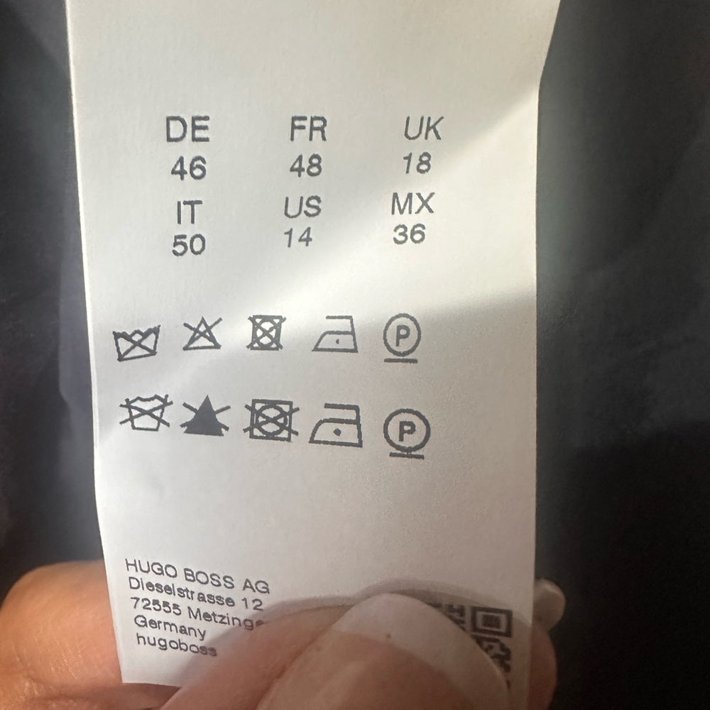 NWT SIZE 14 Hugo Boss Elegant Dark Blue Pencil Skirt