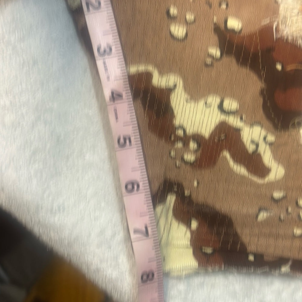 NWT SIZE 32 Stylish Men's Camouflage Cargo Shorts