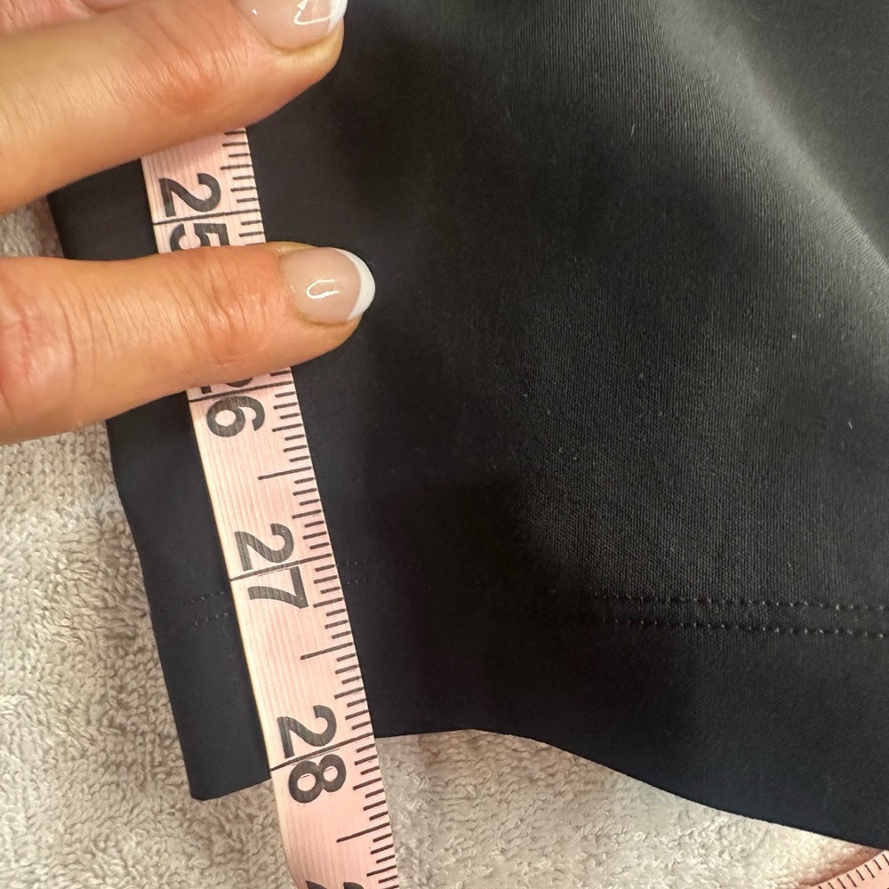 PRE-OWNED SIZE S/M Lululemon Athletica Men's Black Joggers