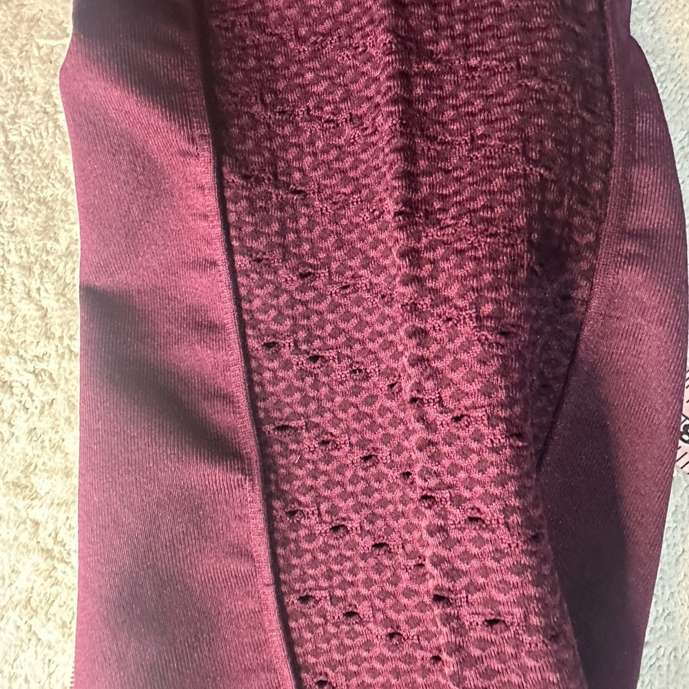 SIZE M/L? Fabletics Women's Deep Purple Leggings