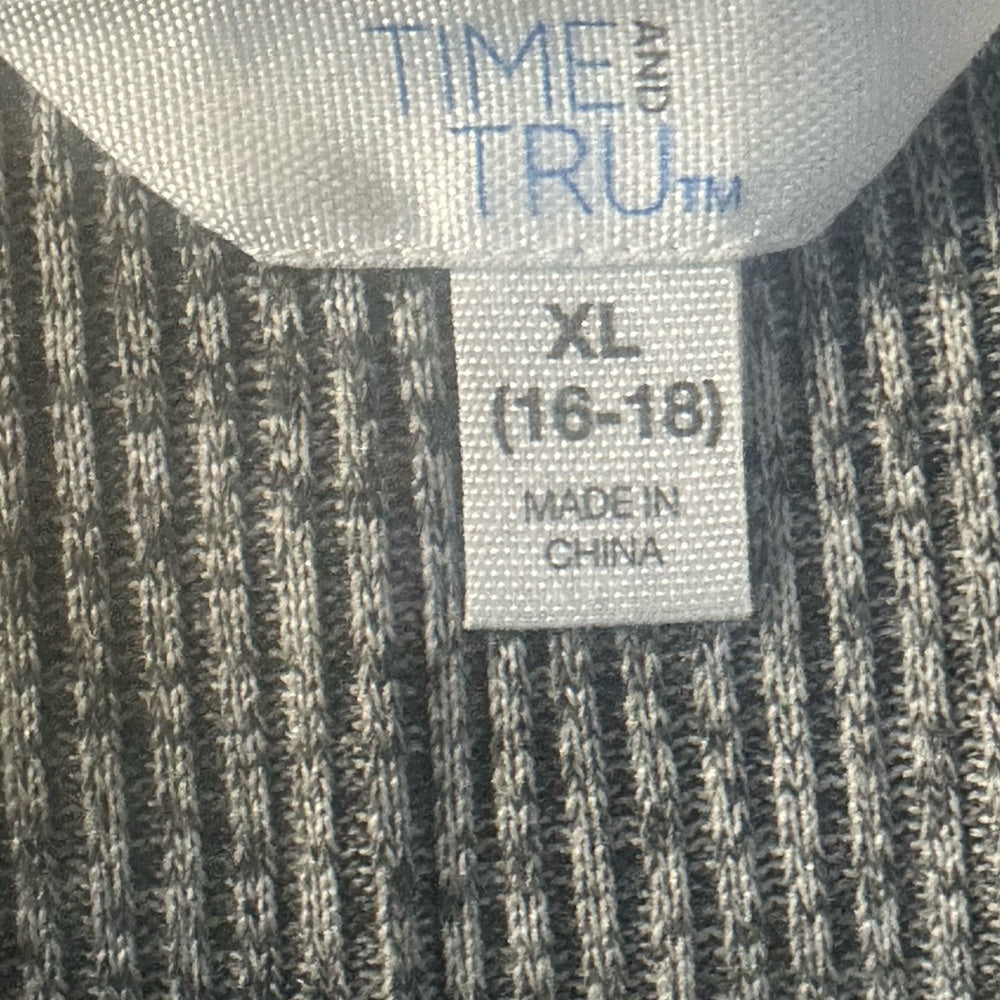 NWOT SIZE XL Time and Tru Gray Knit Midi Skirt