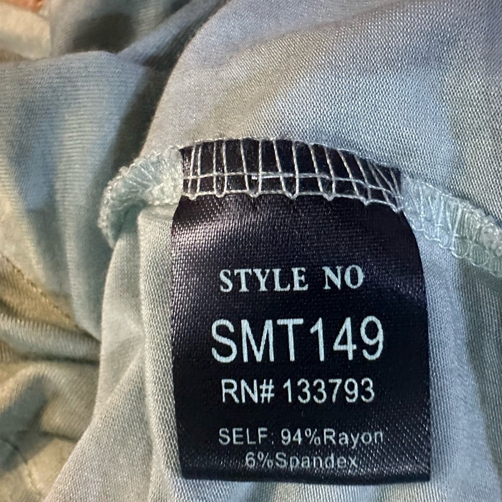 NWOT SIZE M POL Gray V-Neck Short Sleeve Tee