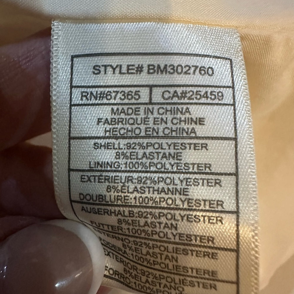 NWT SIZE L Steve Madden Cream Blazer with Gold Accents