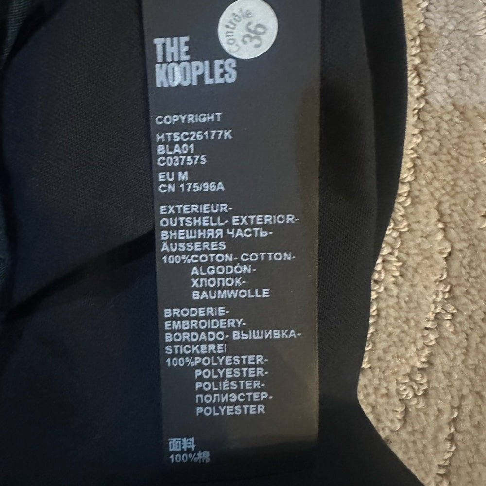 NWT SIZE M Disney Men's Black Tee with Mickey Mouse Design