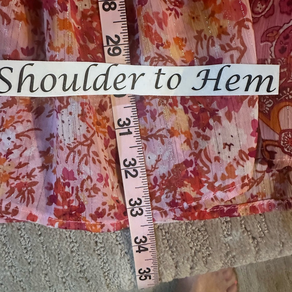 NWT SIZE S/M will fit up to an XL Umgee Pink Floral Kimono