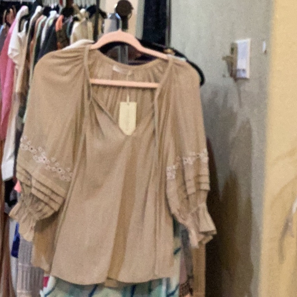 NWT size XS Ramy Brook Tan Blouse