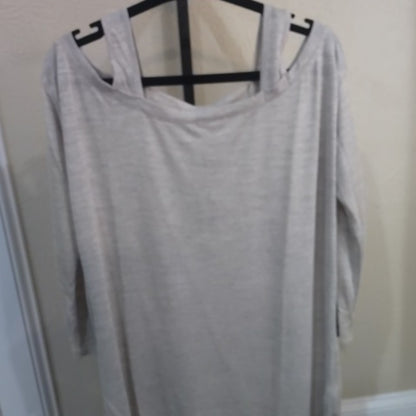 Hayden Cream Women's Top