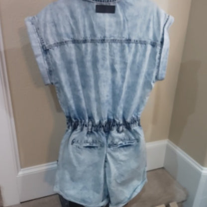 NWT size S  BlankNYC washed denim romper in blind journey