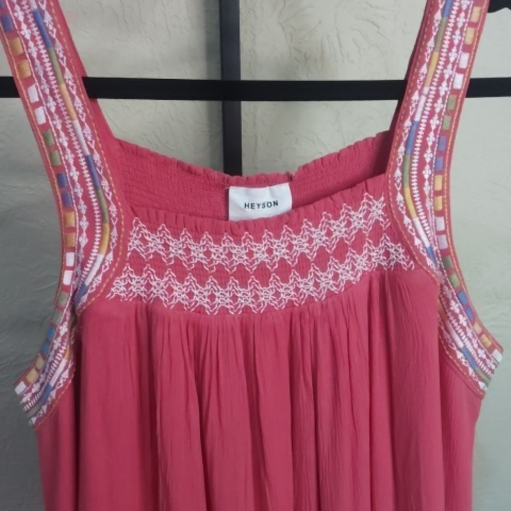 NWT medium  Belk Pink Embroidered Sleeveless Dress
