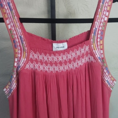 NWT medium  Belk Pink Embroidered Sleeveless Dress