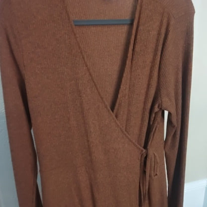 Size Large Old Navy Orange Long Sleeve Wrap Dress