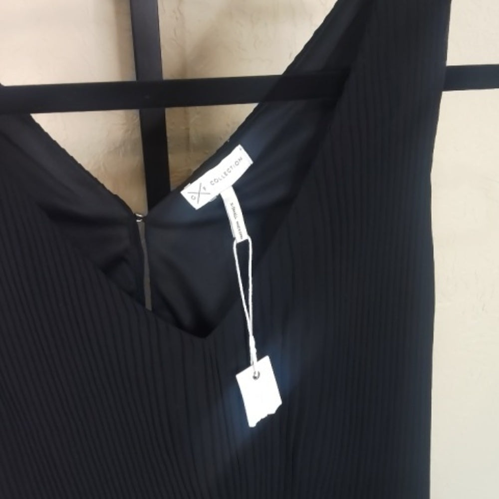 NWT SIZE XS Black Sleeveless Tie Front Blouse