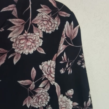 Forever 21 Black Buttoned Blouse with Mandarin Collar