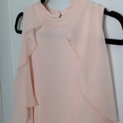 SIZE XL Cable & Gauge Light Pink Top with Ruffle on the Sides and a Keyhole Back
