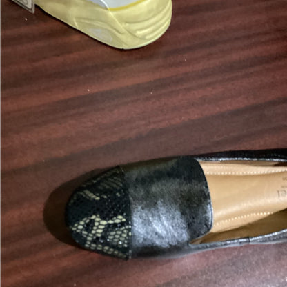 NEW SIZE 6.5 Josef Seibel Black Leather Loafers with Perforated Design