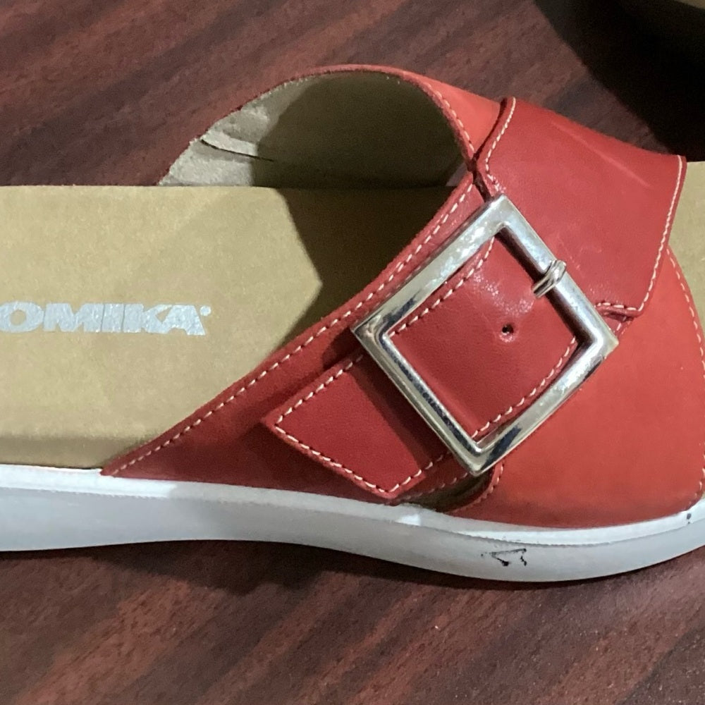 NEW SIZE 6-6 1/2 Romika Red Sandals with Silver Buckle