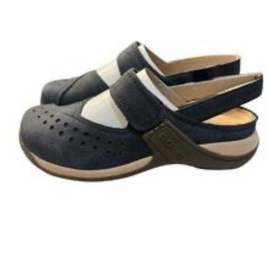 NEW SIZE 6-6 1/2 Romika Black and Tan Loafers with Perforated Design