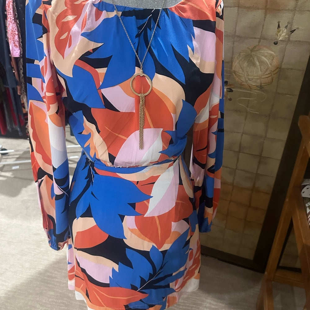 NWOT SIZE XS MINKPINK Bell Sleeve Blue and Pink Sundress