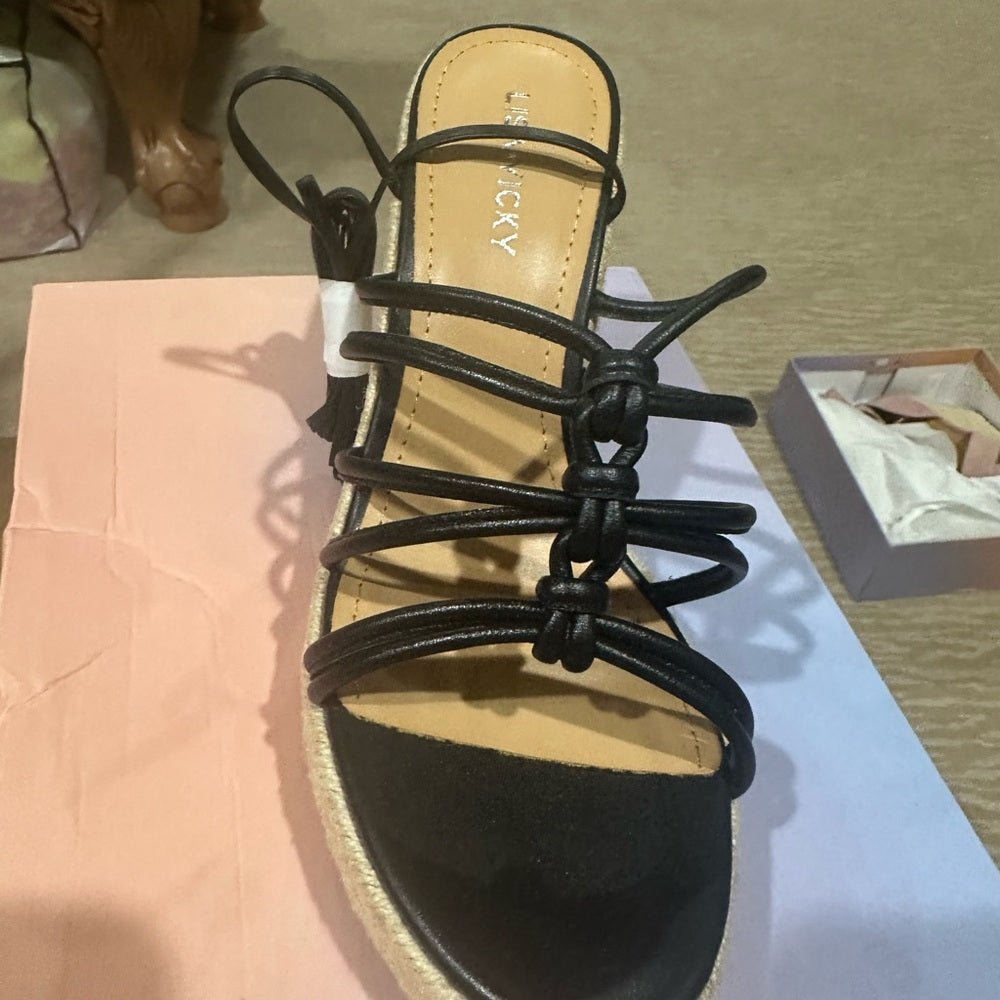 NEW SIZE 7 Elegant Black and Tan Wedges with Ankle Tie