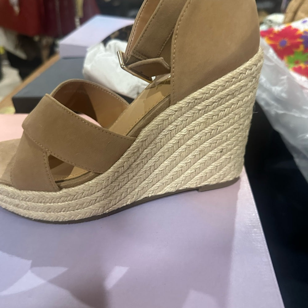 NEW SIZE 7 Tan Wedge Espadrilles with Suede Straps