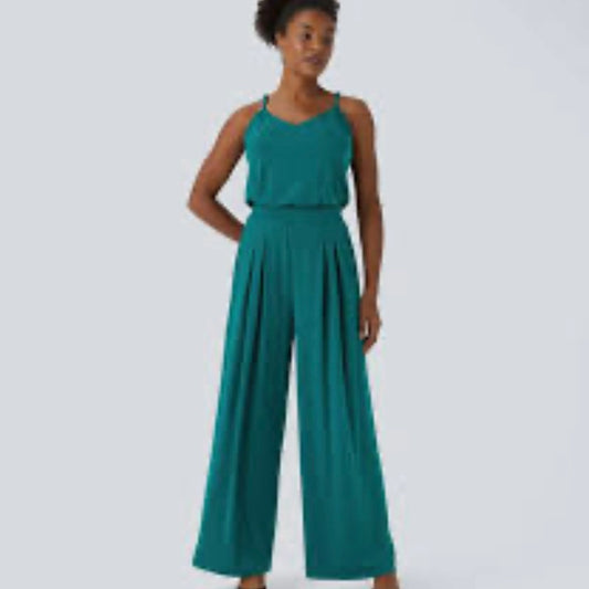 NWOT SIZE XL HALARA Green Jumpsuit with Elegant Wide-Leg Design
