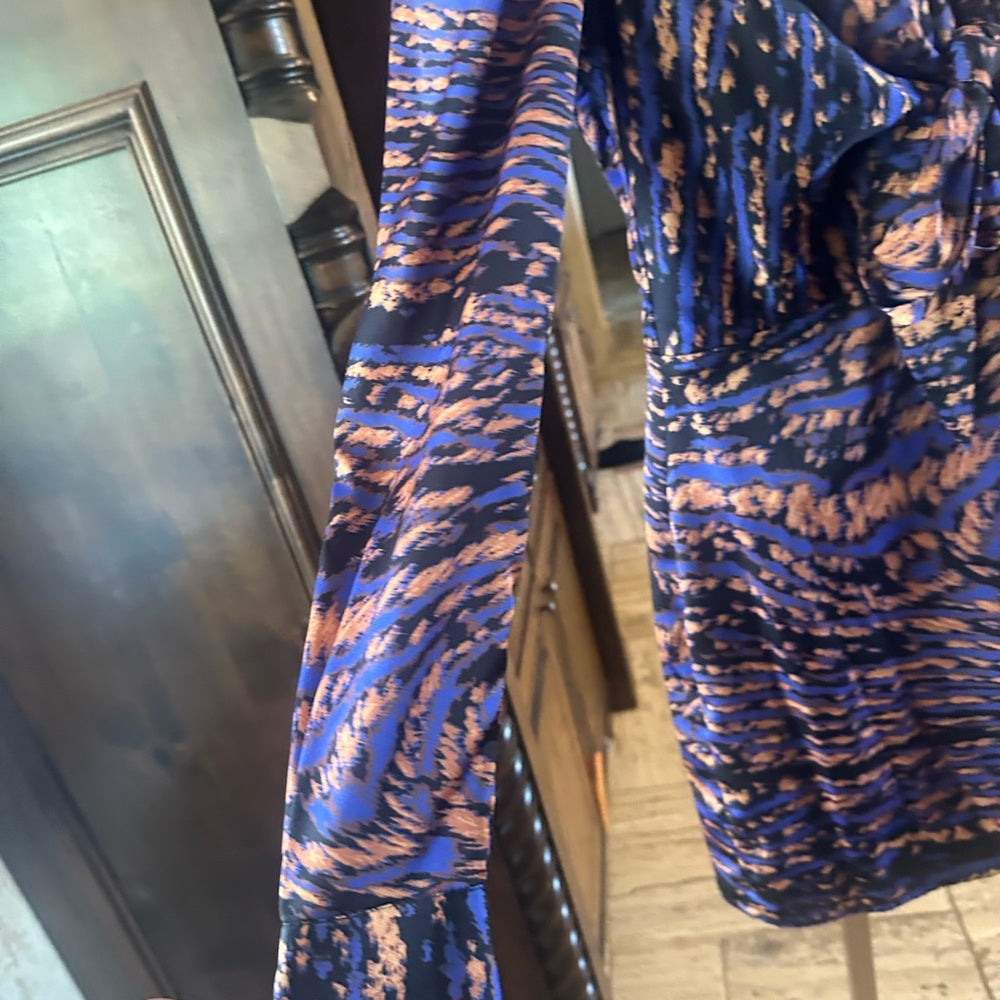 SIZE SMALL a.n.a Purple and Blue Plunge Neck Bodycon Dress