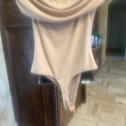 NWT SIZE M AFRM Cream Off-Shoulder Bodysuit Top