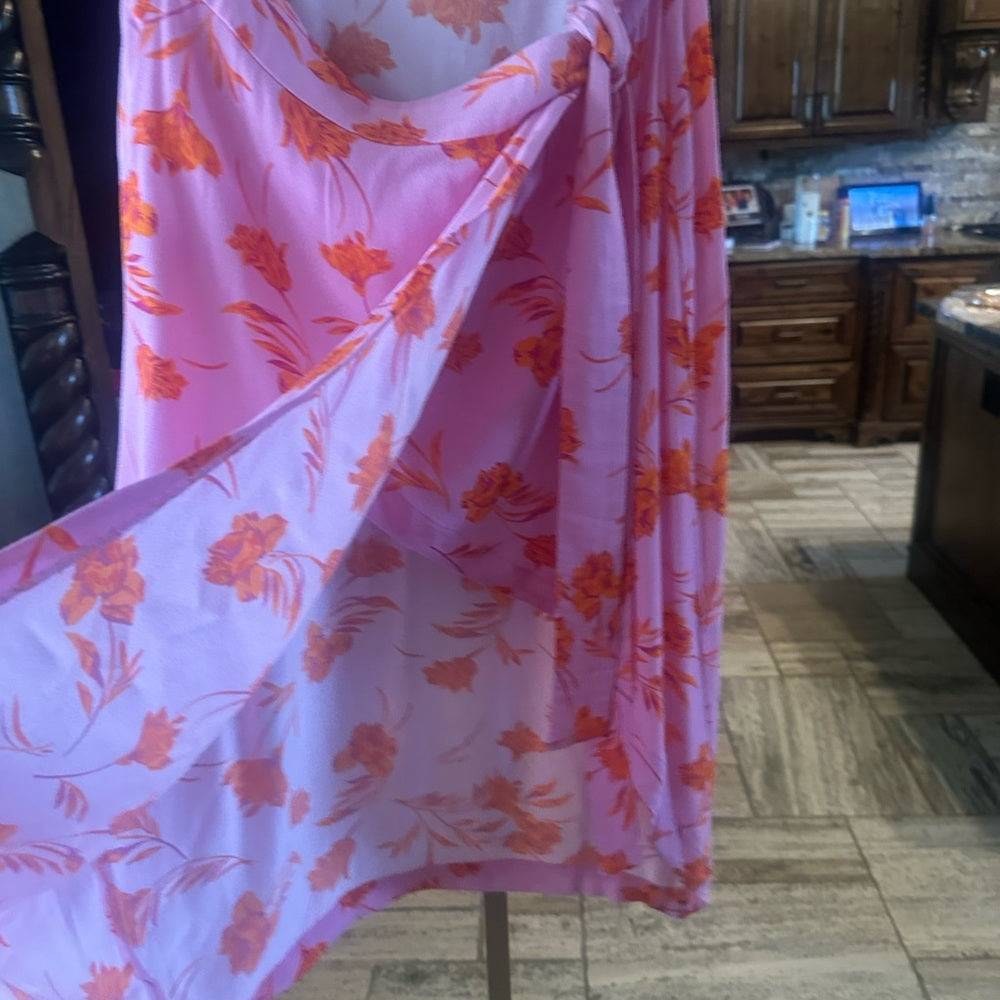 NWOT SIZE M Blue Life Asymmetrical Pink and Orange Skirt