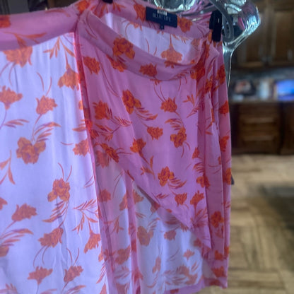 NWOT SIZE M Blue Life Asymmetrical Pink and Orange Skirt