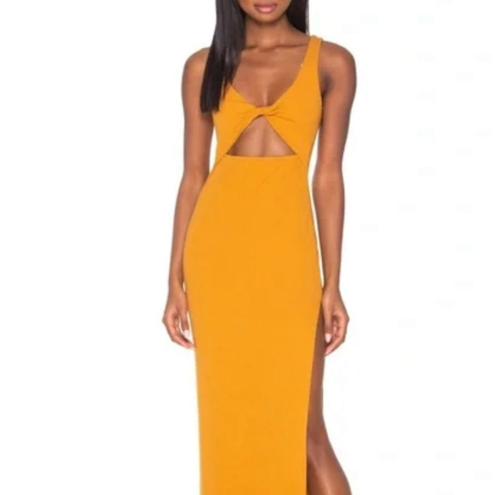 NWOT SIZE M L*Space Gold Cocktail Dress with Plunge Neckline and Slit