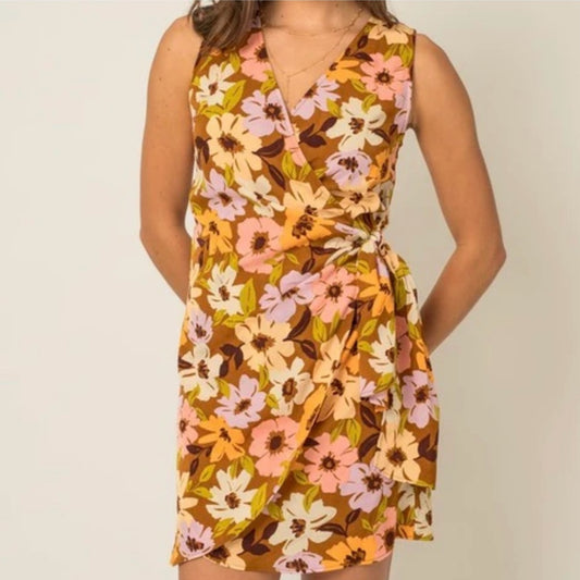 NWOT SIZE L Gilli Pink and Orange V-Neck Wrap Sundress