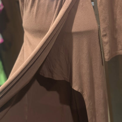 SIZE M Astr High Low Cutout Dress in Rust
