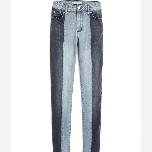 NWT SIZE 28 Tractr Blue Skinny Jeans Modern Style