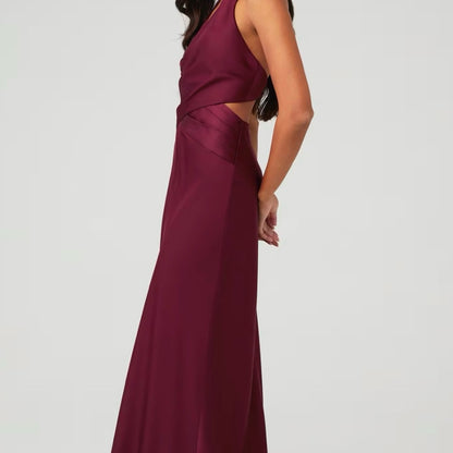 NWT SIZE 6 Elegant Burgundy Halter Maxi Dress for Prom