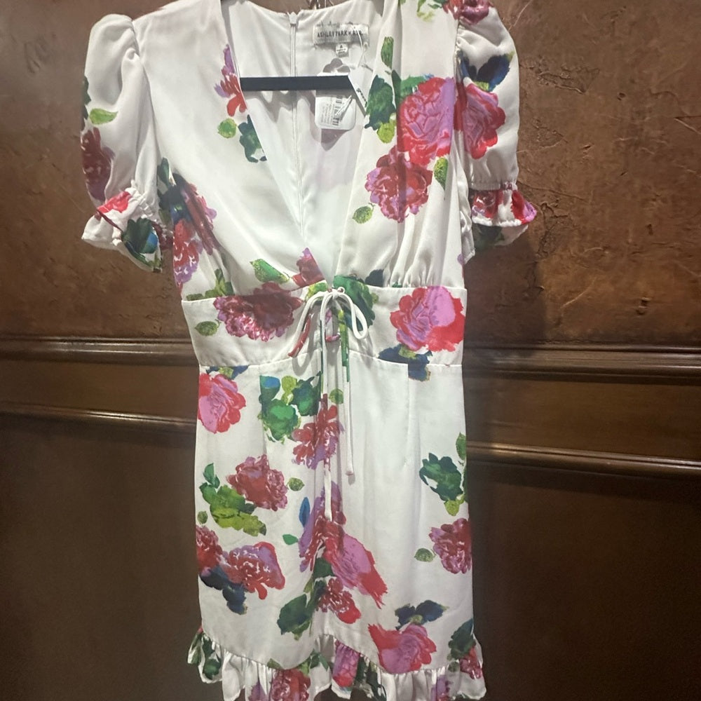 SIZE 4 Ashley By 26 International Red and Green Ruffled Mini Dress