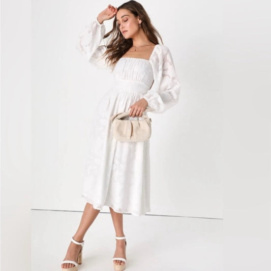 SIZE M Lulu's White Long Sleeve Square Neck Sundress