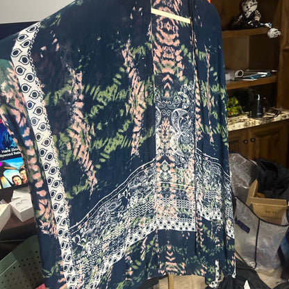 NWOT SIZE OS Macchia J Blue and White Kimono