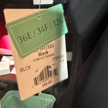 NWT SIZE 14 Sleek Black Bikini with Timeless Design