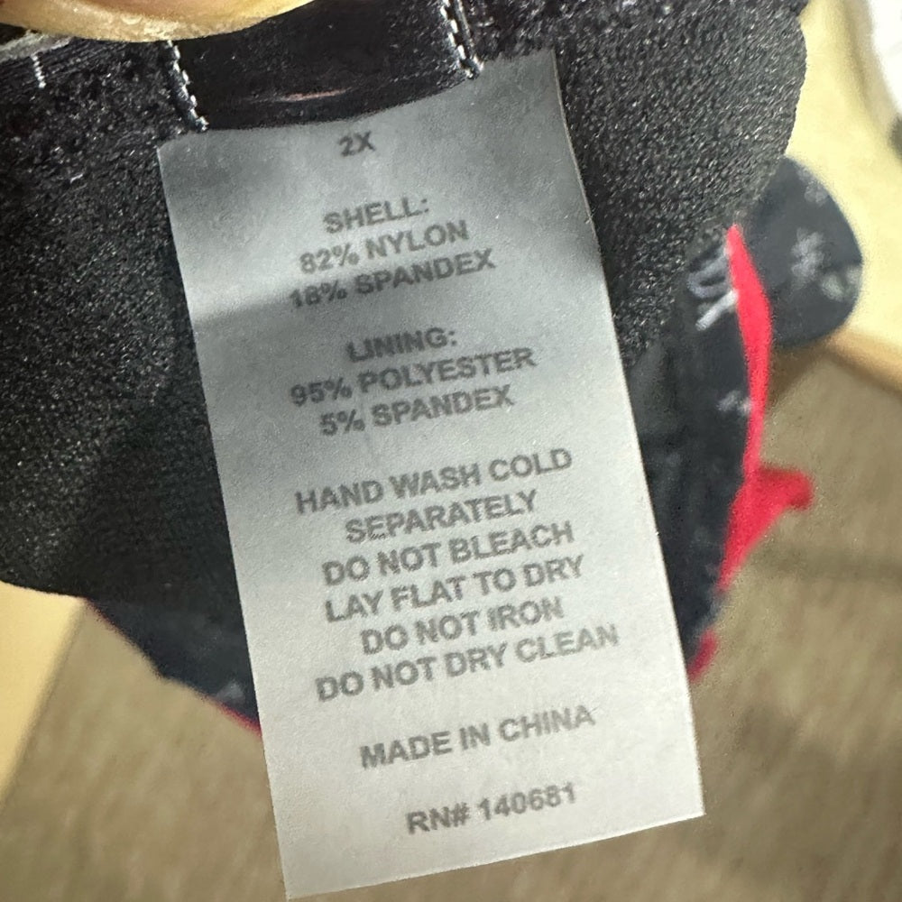 NWOT SIZE 2X Unique Vintage Black and Red Retro Bikini