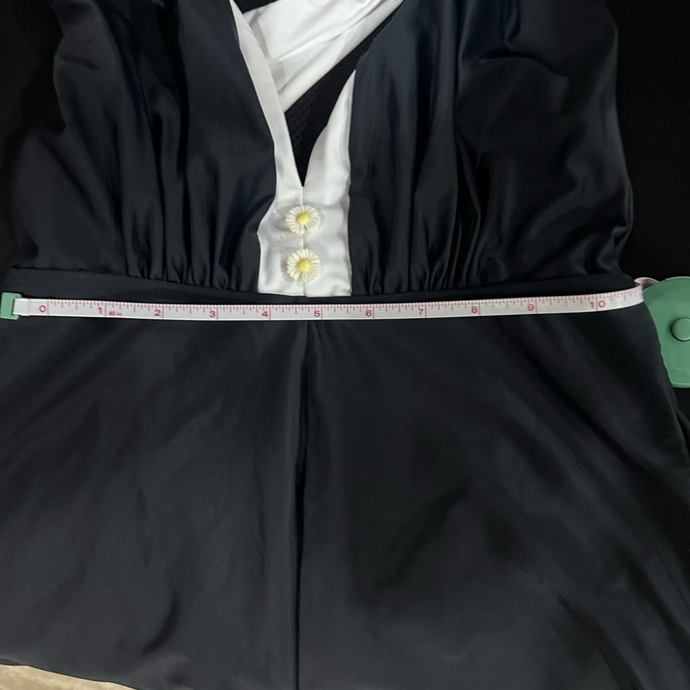 NWOT SIZE S Unique Vintage Black and White Retro Halter One-Piece