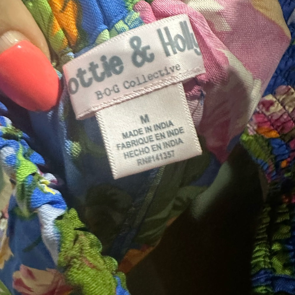 NWT SIZE M Playful Blue and Pink Floral Two-Piece Set