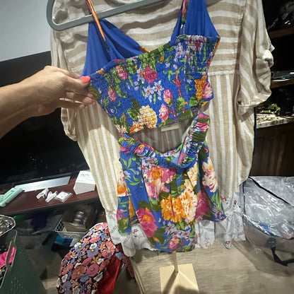 NWT SIZE M Playful Blue and Pink Floral Two-Piece Set