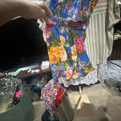 NWT SIZE M Playful Blue and Pink Floral Two-Piece Set