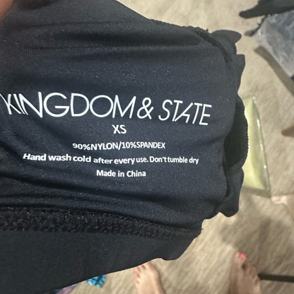 SIZE XS Chic Black Bikini with Sleek Design and Comfort