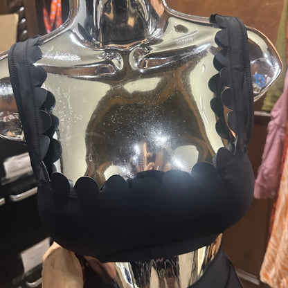 SIZE XS Chic Black Bikini with Sleek Design and Comfort