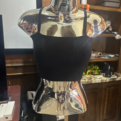 NWT SIZE L Sleek Black Crop Top with Athletic Fabric